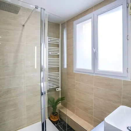 Lovely 1br Near Arc De Triomphe * Paříž