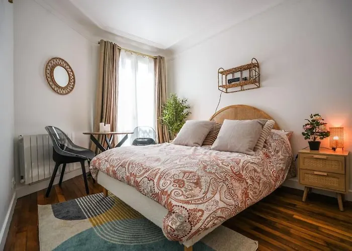 Tranquil Retreat In The 16th Arrondissement